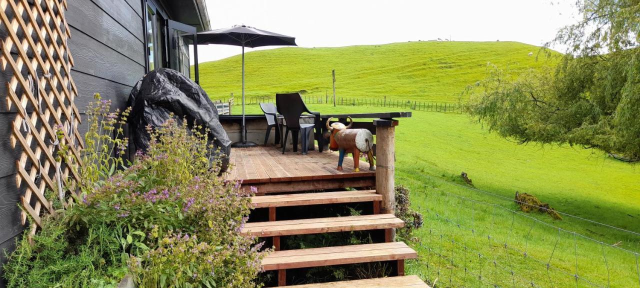Earthsounds Country Cottage Таумарунуи Екстериор снимка